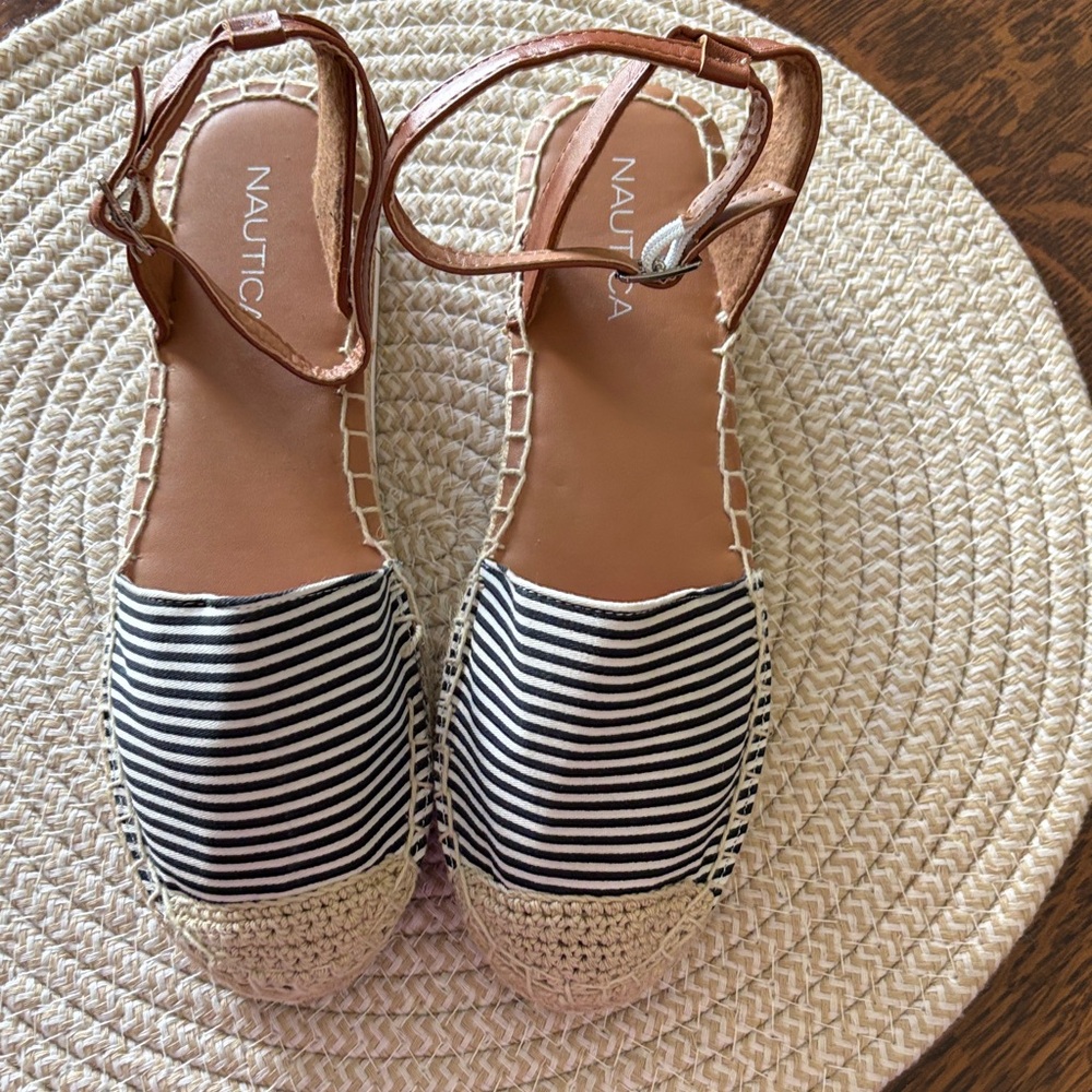 Nautica Women's Striped Black and Tan Espadrilles